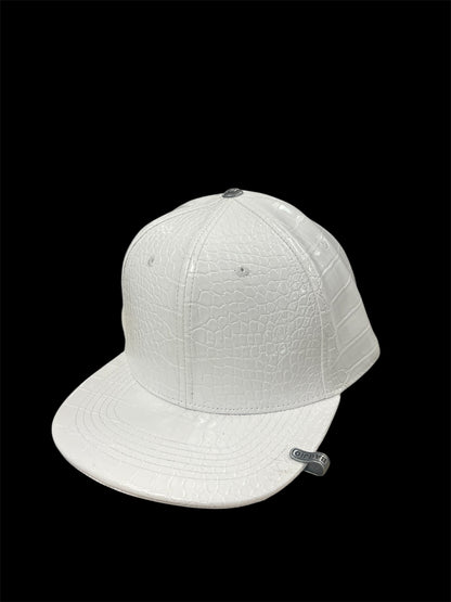 WHITE CROC PRINT FITTED HAT